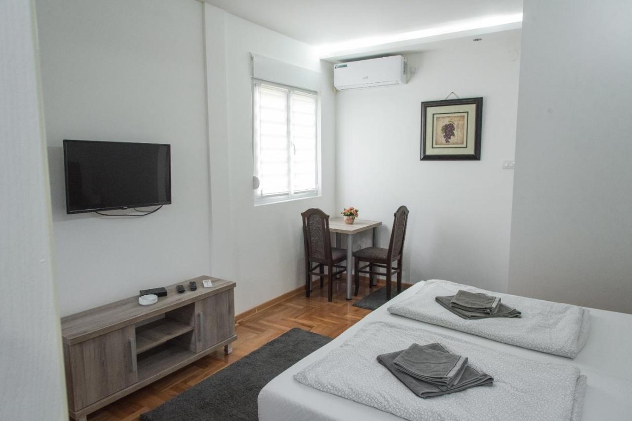 Apartman Tea Belgrade Extérieur photo